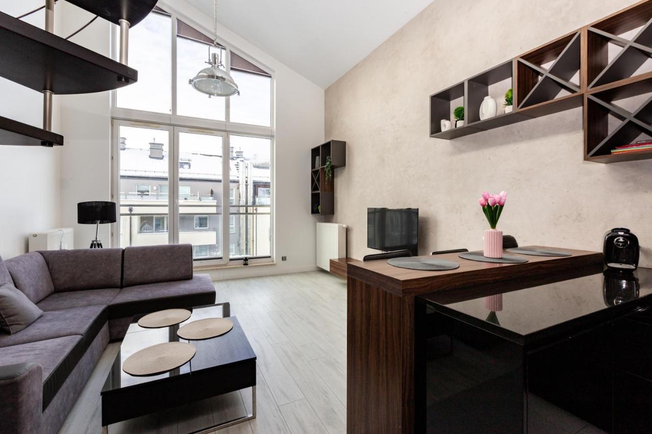 Janki Bryla Two-Level Apartment グディニャ エクステリア 写真