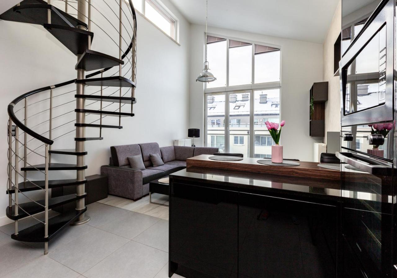 Janki Bryla Two-Level Apartment グディニャ エクステリア 写真