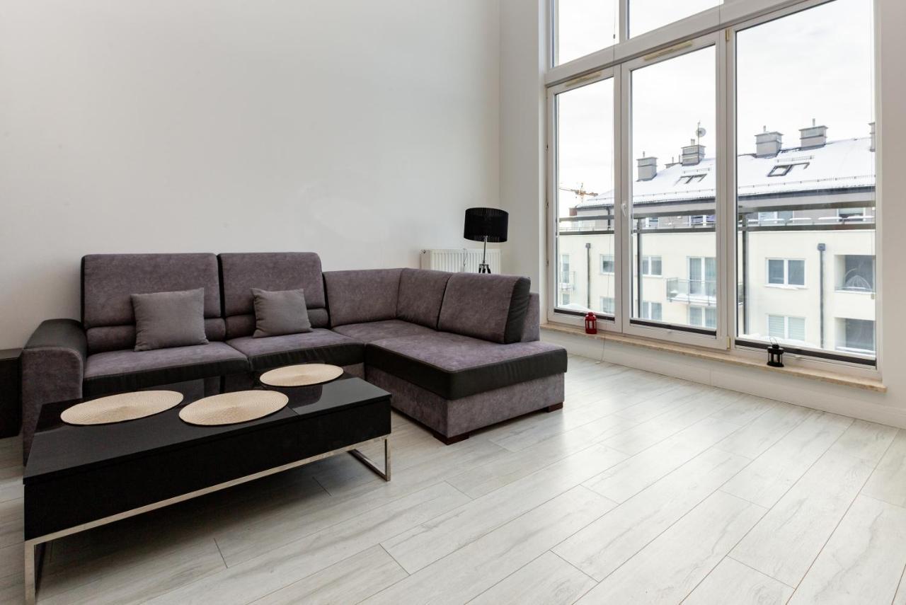 Janki Bryla Two-Level Apartment グディニャ エクステリア 写真